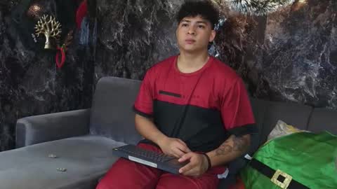 liam online show from 11.26.25