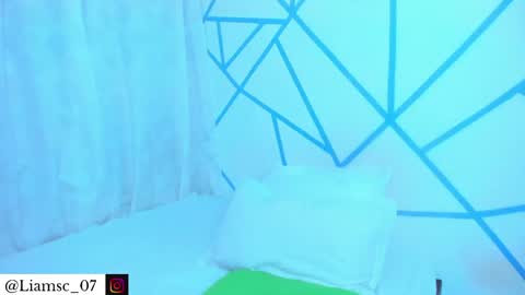 Liam scott77 online show from 04.12.26