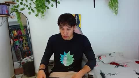 Snapshot of liam_xul chatting on 09.27.25 liamxul online show from 09.27.25