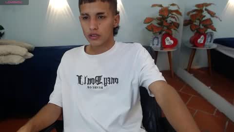 Snapshot of liamblack16 chatting on 10.09.25 LiamBlack16 online show from 10.09.25