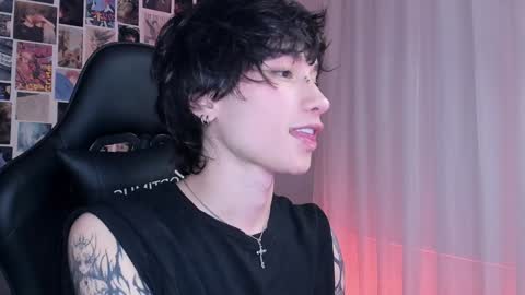 Liam online show from 01.04.25