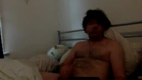 liamj1986 online show from 10.14.25