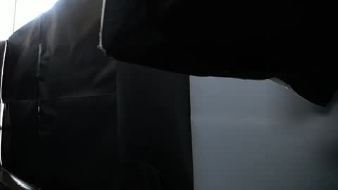LiamLuxe online show from 12.31.24
