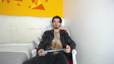 LiamLuxe online show from 02.08.25