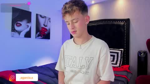 Snapshot of liamwild20 chatting on 02.22.26 liam online show from 02.22.26