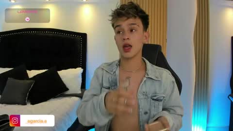 liam online show from 05.12.26