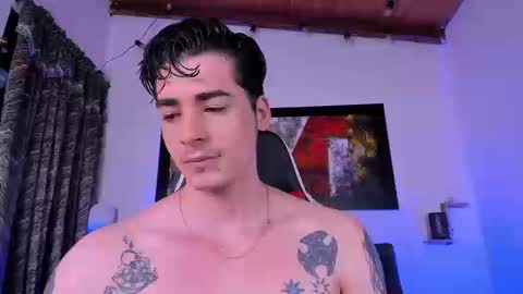liamwyatt_ online show from 09.26.25