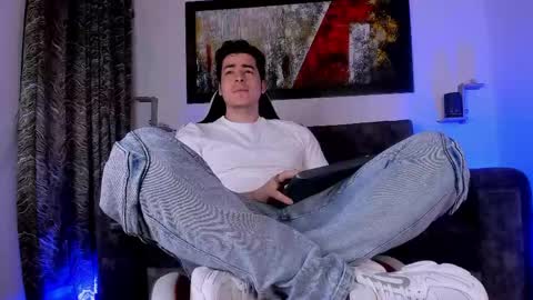 liamwyatt_ online show from 06.06.26