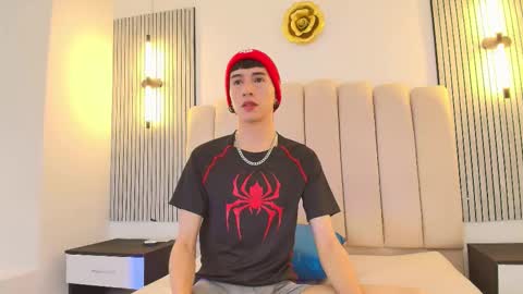 lian_cameron online show from 03.17.26