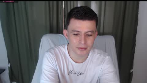 lian_eathan online show from 10.28.25