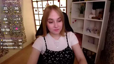 Liana online show from 01.30.25