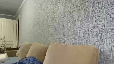 liana_diva online show from 01.07.26