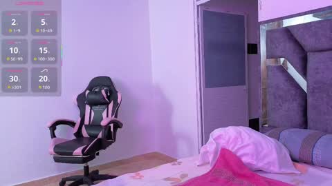 liana_hott online show from 04.01.26