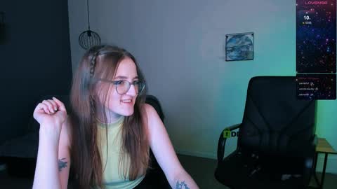 Little Liana  online show from 12.14.24