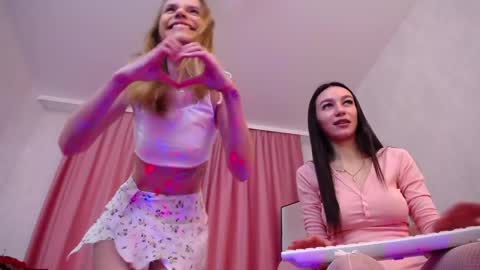 Liana online show from 03.31.26