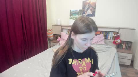 Snapshot of lianamiller88 chatting on 12.21.24 lianamiller88 online show from 12.21.24