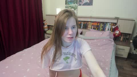 Snapshot of lianamiller88 chatting on 12.22.24 lianamiller88 online show from 12.22.24