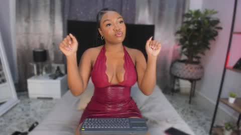 Lianasmith online show from 04.15.26