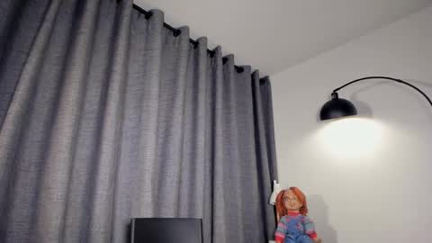 lianewhite online show from 11.13.25