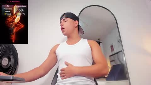 lianfox_ online show from 05.19.26
