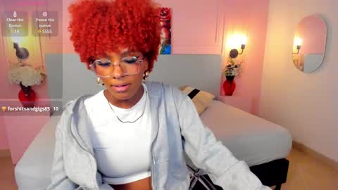 LiannaDixon online show from 02.06.25