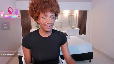 LiannaDixon online show from 10.10.25