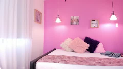 Snapshot of liapinket chatting on 03.28.26 liapinket online show from 03.28.26