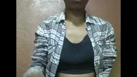 Snapshot of liaraisha chatting on 09.26.25 liaraisha online show from 09.26.25