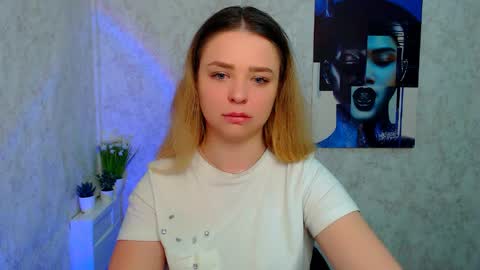 Liara online show from 05.13.26