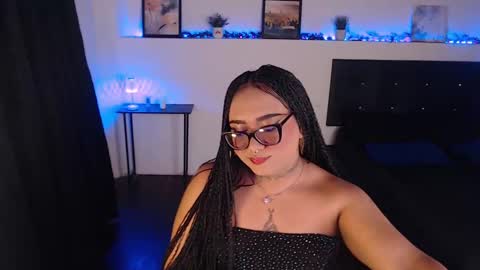 Snapshot of liascarlett chatting on 01.04.25 LiaScarlett online show from 01.04.25