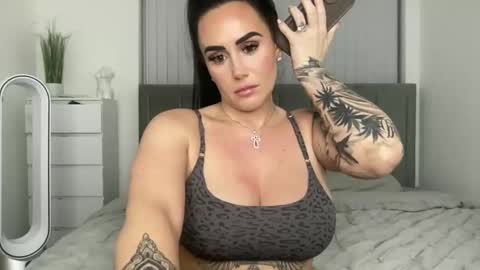 Snapshot of libbyloveheartx chatting on 12.28.24 Libby online show from 12.28.24