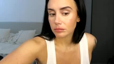 Snapshot of libbyloveheartx chatting on 03.06.25 Libby online show from 03.06.25