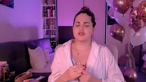 libra_mia online show from 10.08.25