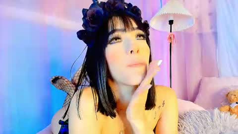 Valentina Hall online show from 04.19.26