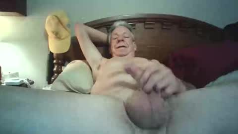 lickmysnowballs online show from 04.13.26