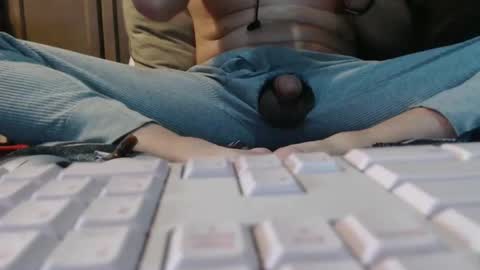 Snapshot of lickurlipz1 chatting on 03.10.25 lickurlipz1 online show from 03.10.25