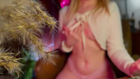 its my birthday today so im offline  but id be so happy if you felt like sending me a birthday love while im away  online show from 02.13.26