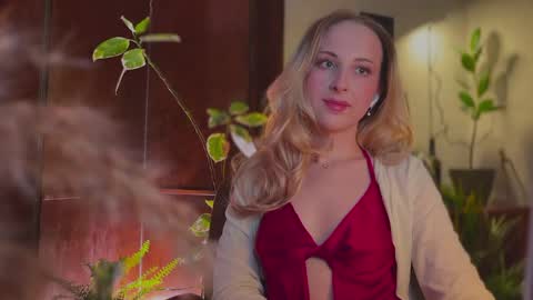 its my birthday today so im offline  but id be so happy if you felt like sending me a birthday love while im away  online show from 03.04.26