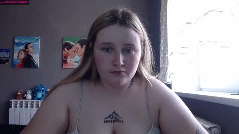 light_lunaa online show from 09.21.25