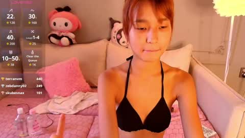 Lihn Pham online show from 03.25.26