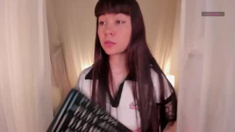 Lia Sweet online show from 10.29.25