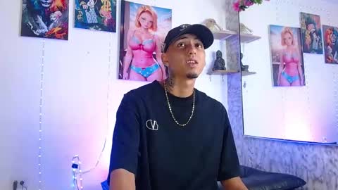 Snapshot of liiaam_lee_ chatting on 10.12.25 Daniel online show from 10.12.25