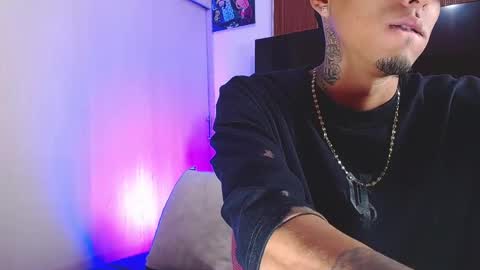 Snapshot of liiaam_lee_ chatting on 12.02.25 Daniel online show from 12.02.25