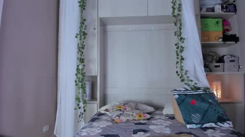         online show from 11.20.25