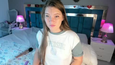 Lia online show from 04.15.26