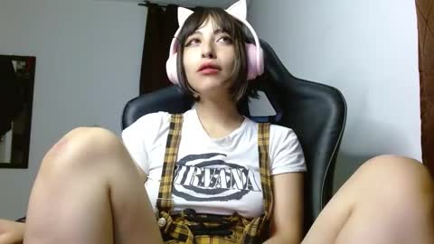 Snapshot of liisaax chatting on 01.20.25 lisa online show from 01.20.25