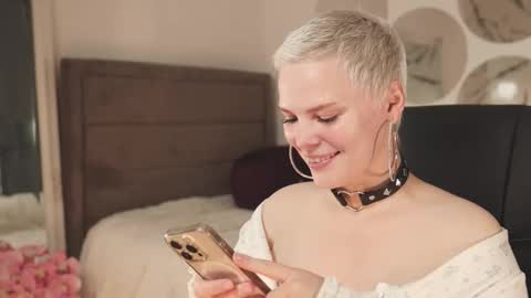 likaaberry online show from 09.16.25