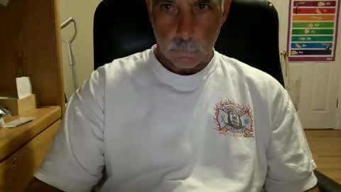 Snapshot of likefhot chatting on 03.26.26 likefhot online show from 03.26.26