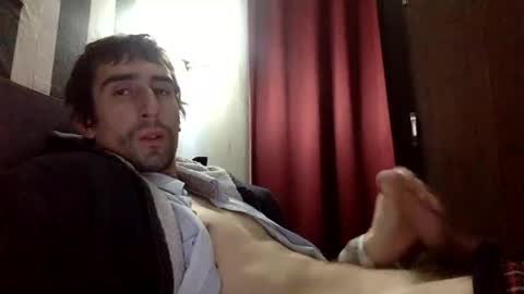 Snapshot of likewhatchasee chatting on 12.19.25 likewhatchasee online show from 12.19.25