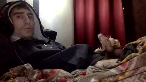 Snapshot of likewhatchasee chatting on 12.20.25 likewhatchasee online show from 12.20.25